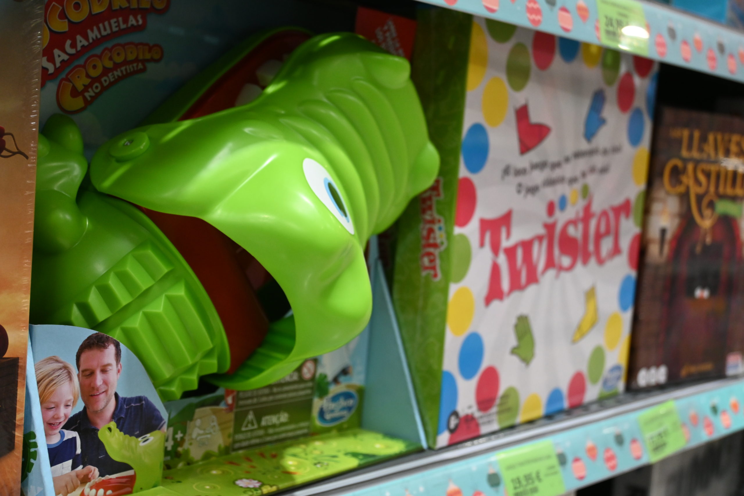 Family Cash impulsa su sección de juguetes con casi 1.000 referencias esta Navidad